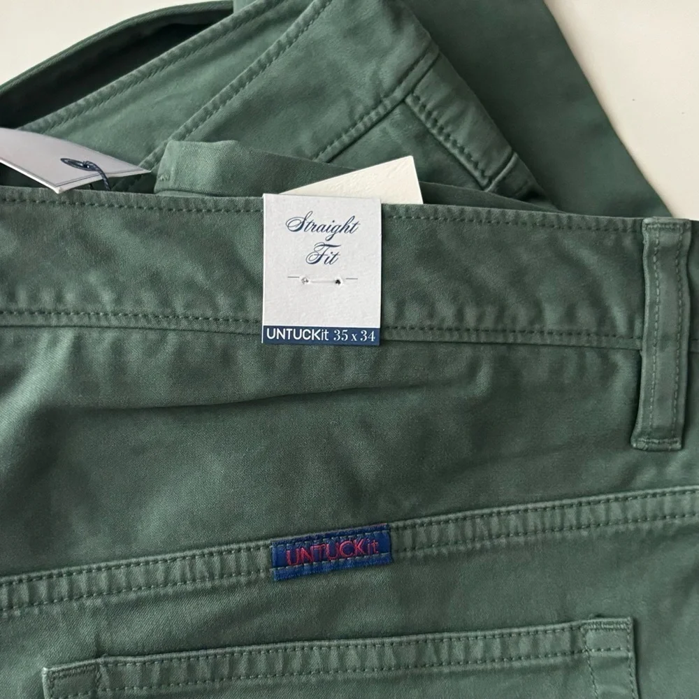 UNTUCKit Men’s Straight Fit 5-Pocket Pima Cotton Chino Pant 35x34 Green New